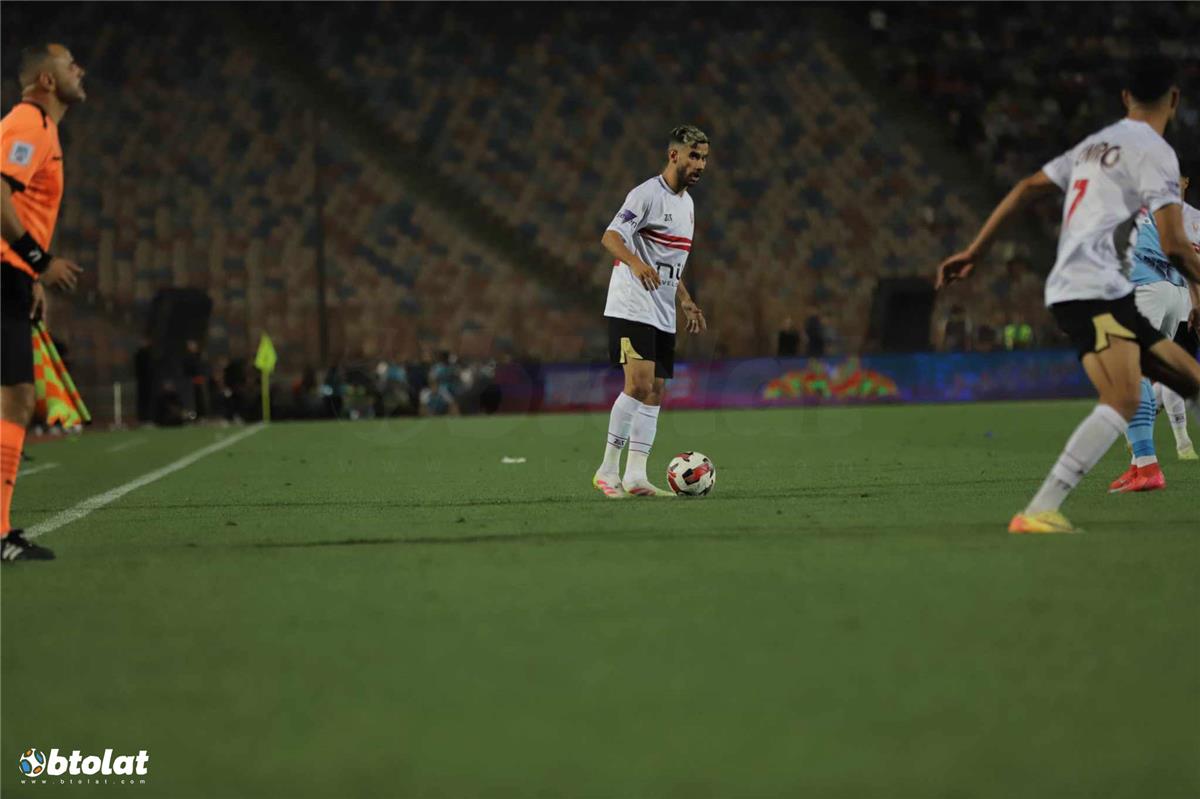 نيوز برو : فيديو | في الوقت القاتل.. ناصر ماهر يسجل هدف الزمالك الأول أمام سيراميكا كليوباترا