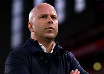 سلوت يوضح فرص ليفربول في الفوز بالدوري الإنجليزي ويصرح إنفاقنا ليس في صالحنا