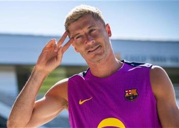 آس تكشف مدة غياب ليفاندوفسكي عن برشلونة