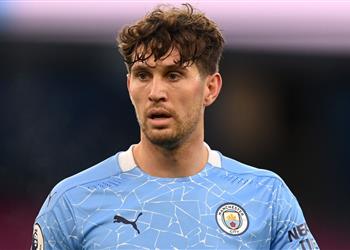 ستونز يوضح حقيقة رحيله عن مانشستر سيتي