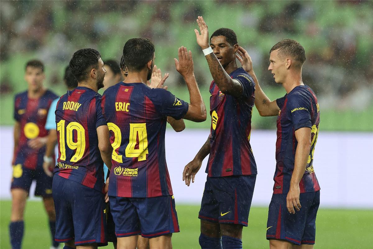 ثنائي برشلونة متلهف لمواجهة كومو في كأس خوان جامبر