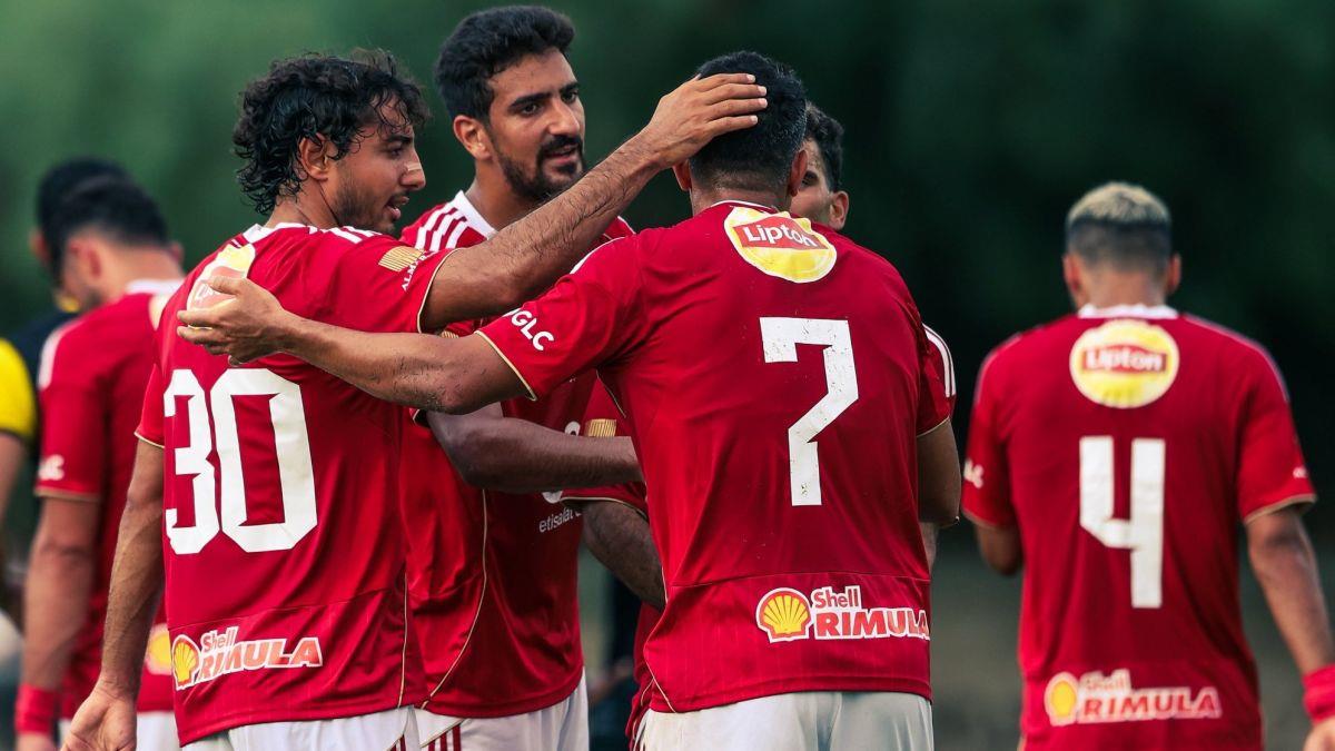 بدلاء الأهلي أمام مودرن سبورت في الدوري المصري.. بن شرقي يجاور جراديشار