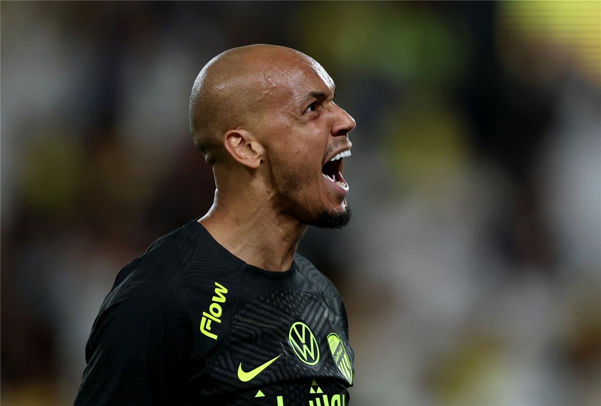 نيوز برو : فابينيو: كلوب وراء رحيلي من ليفربول وأرغب في العودة إلى أوروبا