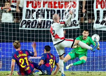 لاعب فاليكانو غاضب ا بعد التعادل مع برشلونة يمكنني قول ألف شيء مشين تجاه ما حدث