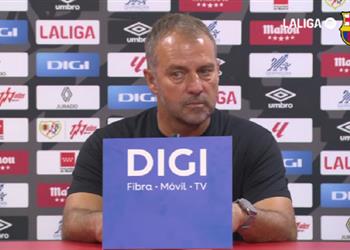 فليك يشيد بلاعب واحد فقط من برشلونة أمام فاليكانو ويصر ح التوقف الدولي أجبرني على شيء ما