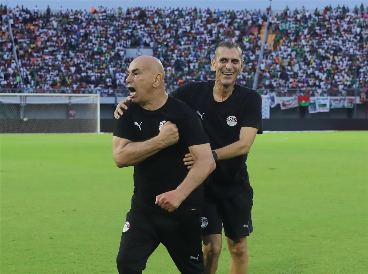 اخبار نيوز : شوبير: كدت أجن مما حدث مع حسام حسن.. وبكاءهم بعد مباراة بوركينا فاسو معروف سببه
