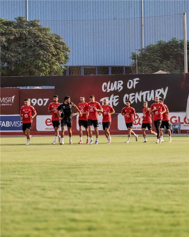 اخبار نيوز : مران الأهلي | انتظام الدوليين.. وتدريبات تأهيلية لثنائي الفريق