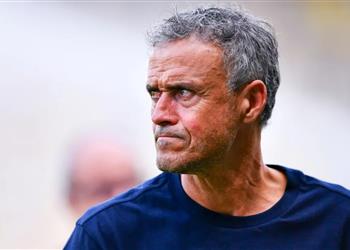 لويس إنريكي يتلقى دفعة معنوية قبل لقاء باريس سان جيرمان وبرشلونة في دوري أبطال أوروبا