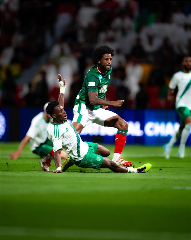 اخبار نيوز : التعادل السلبي يحسم مباراة الأهلي والاتفاق في الدوري السعودي
