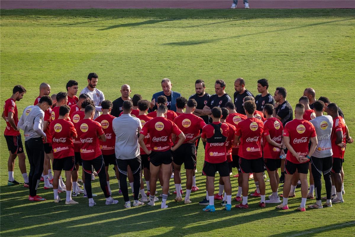 اخبار نيوز : الأهلي يستقر على مدربه الجديد.. والإعلان قريبًا