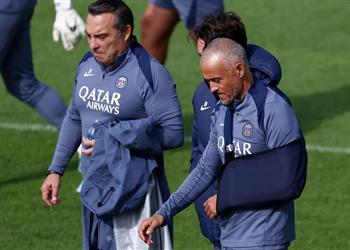 باريس سان جيرمان يتلقى 3 ضربات خلال مباراة لانس في الدوري الفرنسي
