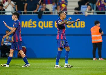 فيديو رافينها يسجل هدف برشلونة الرابع أمام فالنسيا