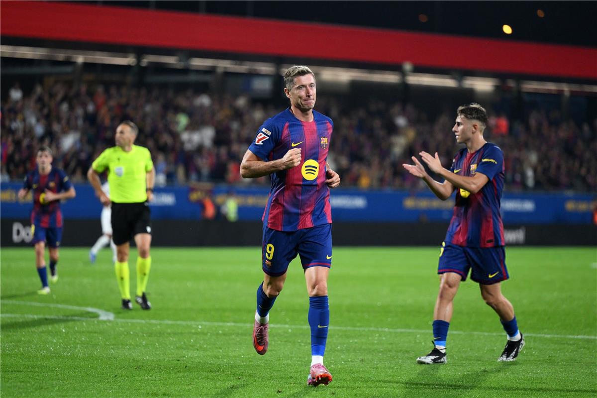 اخبار نيوز : برشلونة يستعد لموقعة نيوكاسل بسداسية ممتعة أمام فالنسيا في الدوري الإسباني