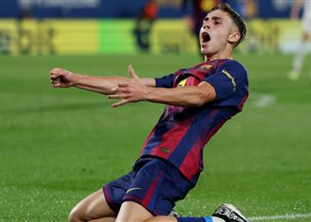 فيرمين لوبيز يرد على أنباء الرحيل عن برشلونة بعد تألقه أمام فالنسيا