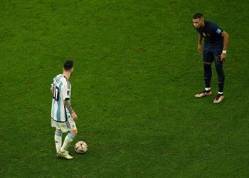 قائد مارسيليا متجاهل ا مبابي طالما ميسي يلعب فهو الأفضل في العالم