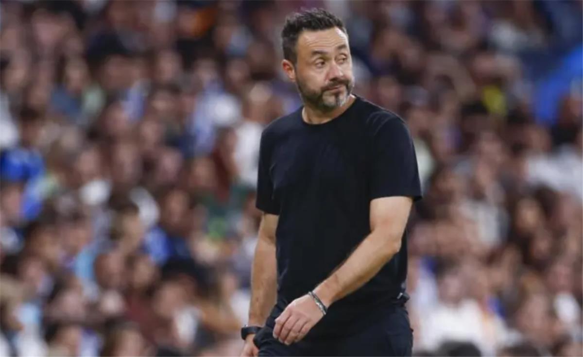 اخبار نيوز : دي زيربي: ركلة جزاء ريال مدريد مُخجلة ولم تحتسب لتعويض طرد كارفاخال
