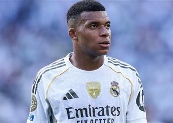 مبابي يتخذ قرار ا غريب ا بشأن حفل الكرة الذهبية ويختار لاعبه المفضل للتتويج بالجائزة