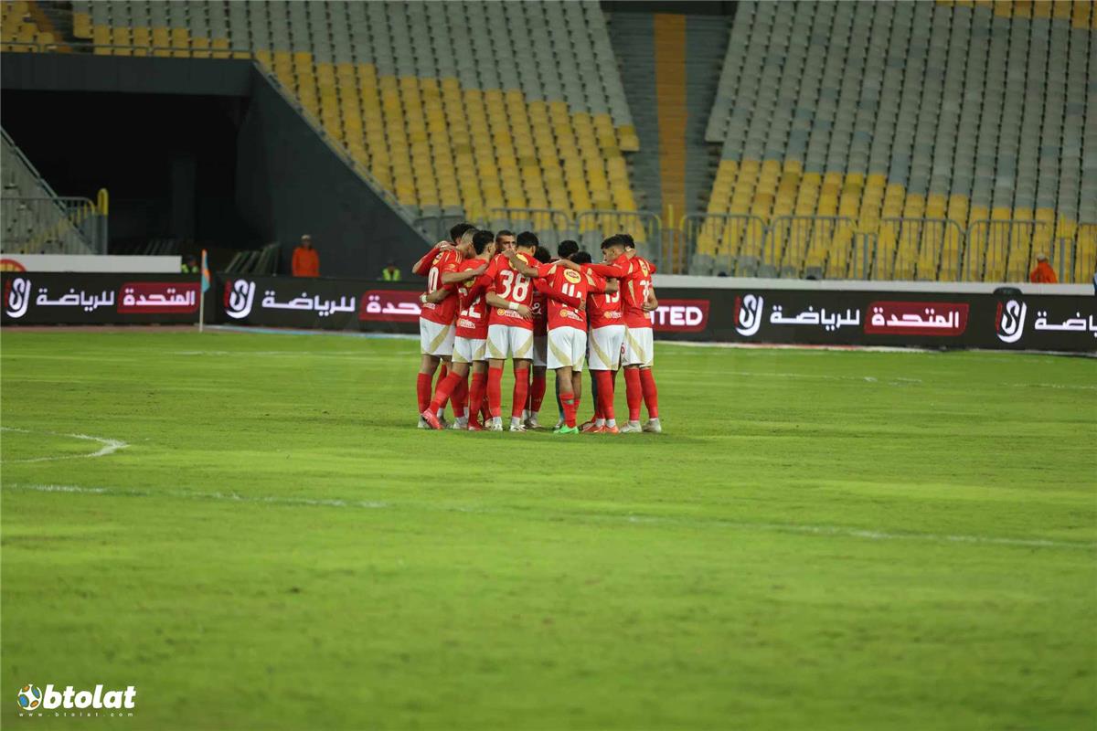 اخبار نيوز : الأهلي يتخذ قرارًا هامًا بشأن 6 لاعبين بعد مباراة الزمالك.. وتطورات جديدة بملف المدرب