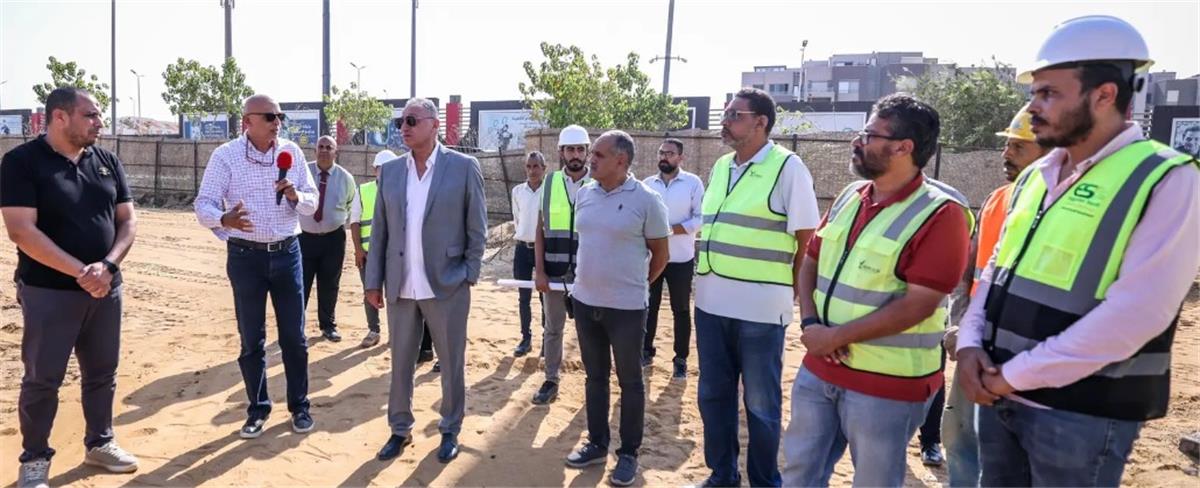 نيوز برو : الخطيب يتفقد انطلاق المرحلة الأولى من أعمال مجمع حمام السباحة بفرع الأهلي الجديد