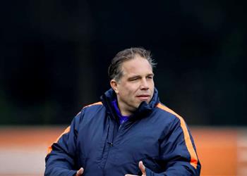 رسمي ا الأهلي ي علن تعيين الهولندي أرت لانجيلير مدير ا فني ا لقطاع الناشئين