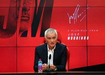 مورينيو يعلن موعد اعتزاله ويعترف بالندم على تدريب هذا النادي