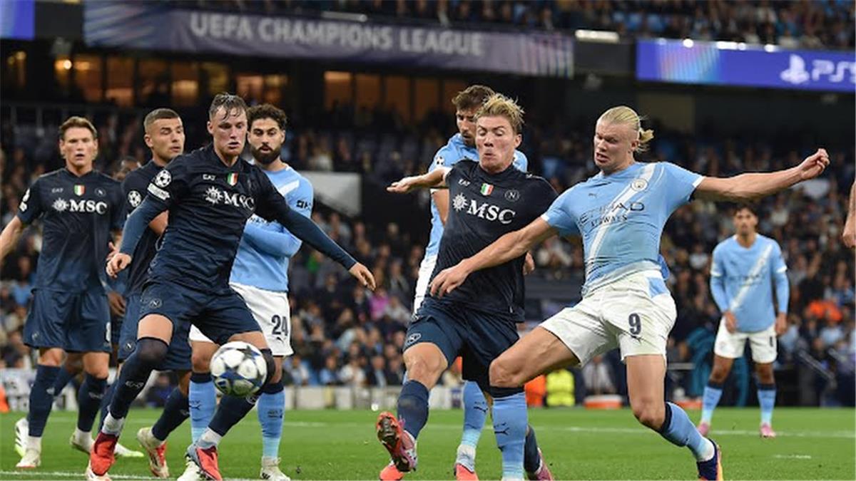 اخبار نيوز : فيديو | مانشستر سيتي يقص شريط مبارياته في دوري أبطال أوروبا بفوز مريح على نابولي