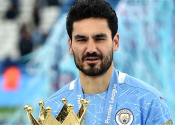 مانشستر سيتي يسمح لـ جوندوجان بالسفر للانضمام إلى ناديه الجديد