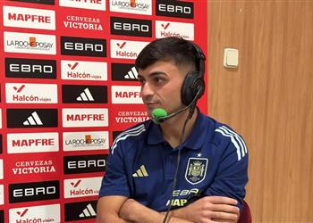 بيدري يختار صفقتين لـ برشلونة ويرشح اللاعب الأجدر بالكرة الذهبية من عثمان ديمبلي