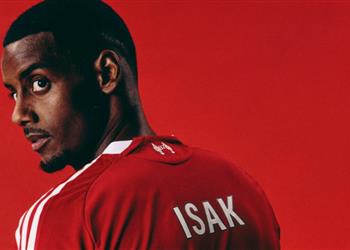 وكيل إيزاك يستفز جماهير نيوكاسل ببيان ساخر بعد انتقاله لـ ليفربول