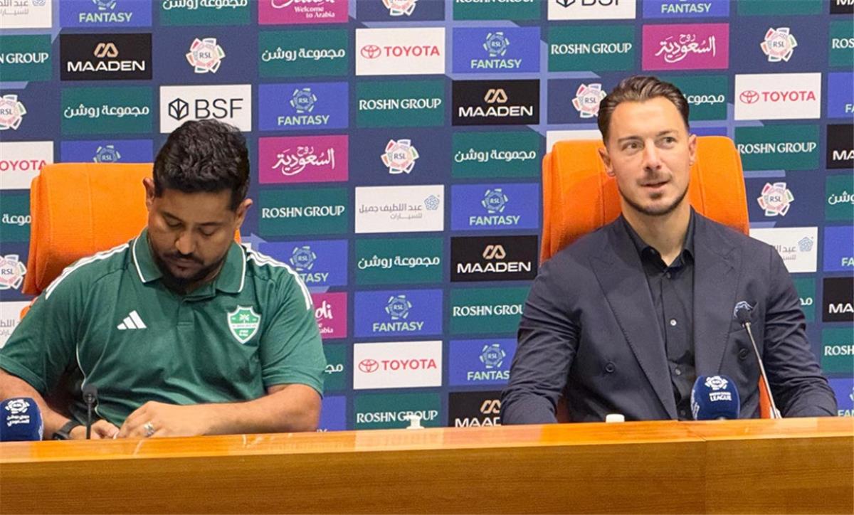 اخبار نيوز : مدرب الأهلي السعودي: حققنا المعجزة أمام الهلال.. وهدفنا الآن الفوز على بيراميدز