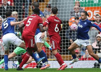 ترتيب الدوري الإنجليزي بعد فوز ليفربول وتعادل آرسنال ومانشستر سيتي