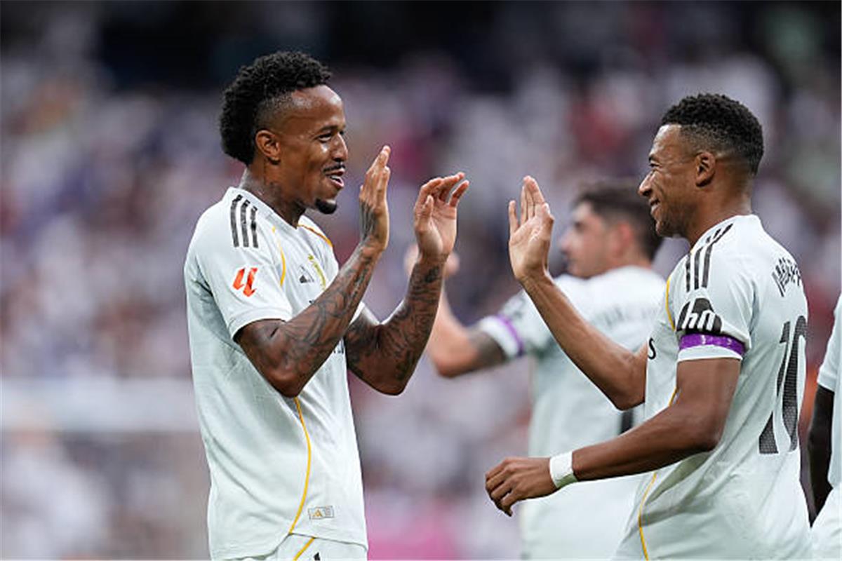 رجل مباراة ريال مدريد وإسبانيول في الدوري الإسباني