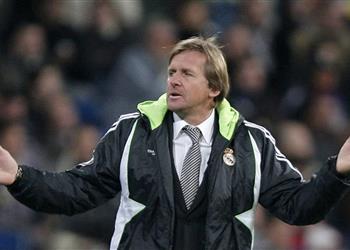 شوستر ينصح لاعب برشلونة ابحث عن ناد جديد لن تحصل على فرصة أخرى