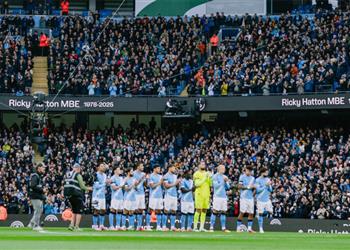 مواعيد مباريات اليوم الأحد 21 9 2025 والقنوات الناقلة آرسنال ضد مانشستر سيتي وبرشلونة يواجه خيتافي