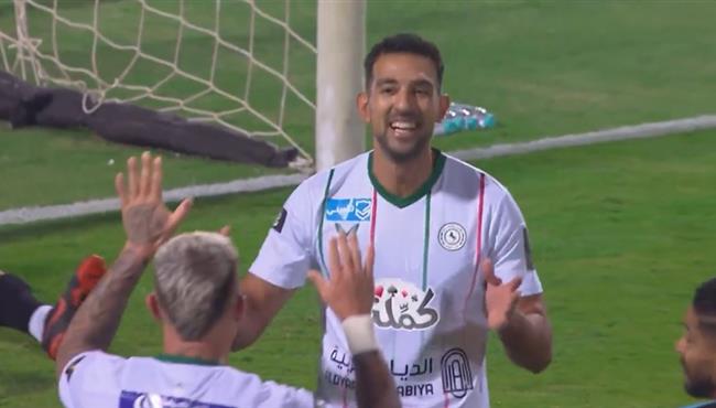 هدف احمد حسن كوكا في مرمي الباطن بكأس الملك