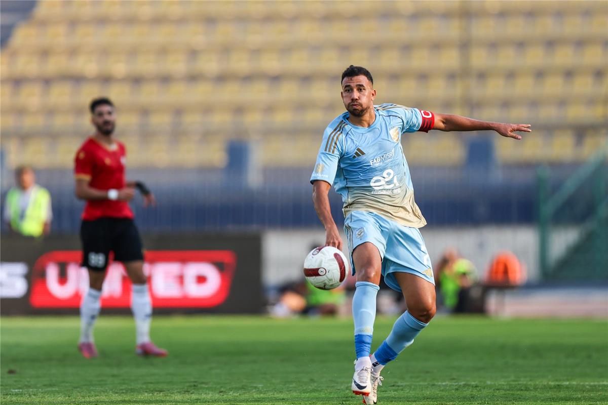 فيديو | الأهلي يحقق فوزًا صعبًا على حرس الحدود بثلاثية ويقتحم المربع الذهبي قبل قمة الزمالك