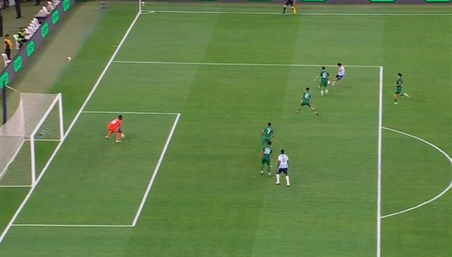 القائم يحرم زلاكة من تسجيل هدف عالمي امام الاهلي السعودي في كأس انتركونتيننتال