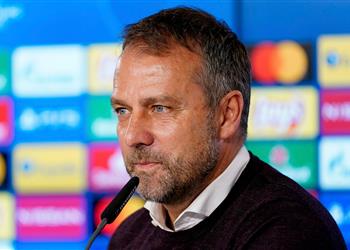 هانز فليك يوضح رد فعل يامال بعد خسارة الكرة الذهبية ويوجه نصائح لـ جافي