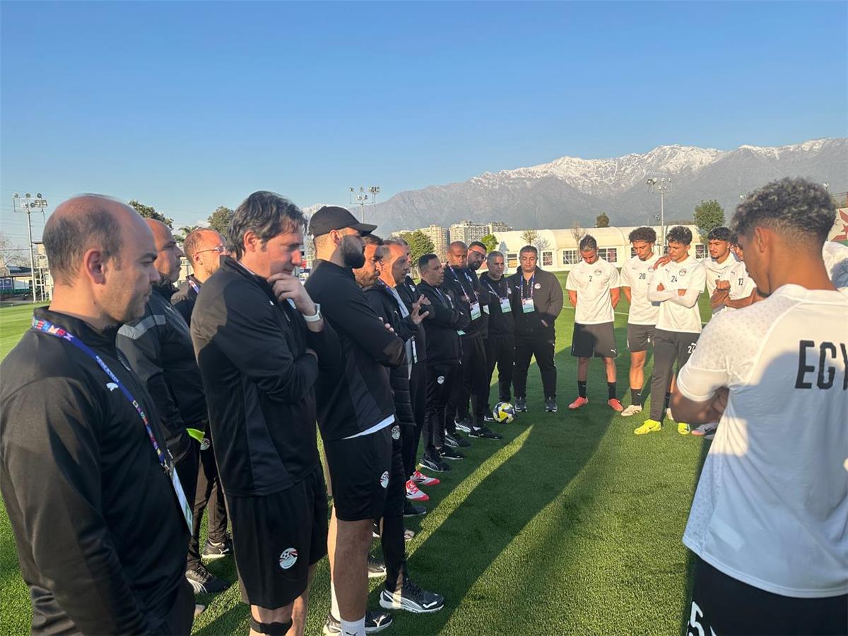 رسالة تحفيزية من عضو اتحاد الكرة لـ منتخب مصر للشباب قبل انطلاق كأس العالم