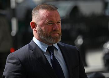 روني ينفجر بسبب ترتيب الكرة الذهبية المرشح الأحق لم يفز وعليه الرحيل من ناديه