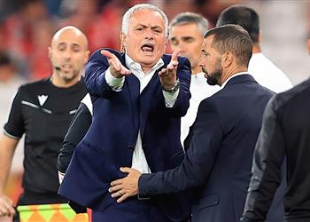 مورينيو ينتقد حكام الدوري البرتغالي عليهم الدفاع عن كرة القدم