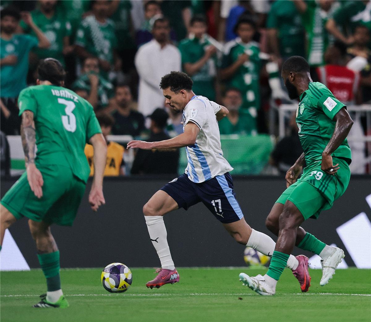 لاعب السعودية السابق: مدرب الأهلي سبب الخسارة أمام بيراميدز.. وشيء واحد يحزنني في الزمالك