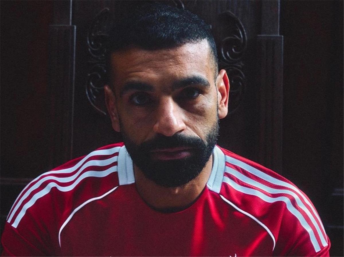 من صوت لـ محمد صلاح في جائزة الكرة الذهبية 2025؟