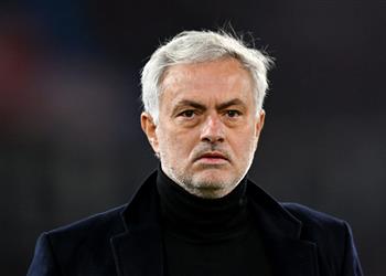 مورينيو يتواصل مع نجم ريال مدريد السابق لضمه إلى بنفيكا