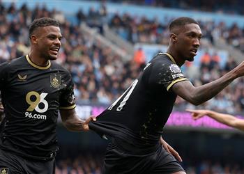 أنتوني يسجل هدف تعادل بيرنلي أمام مانشستر سيتي