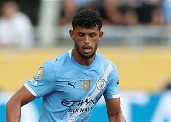 ماتيوس نونيز يسجل هدف مانشستر سيتي الثاني أمام بيرنلي والثالث من النيران الصديقة