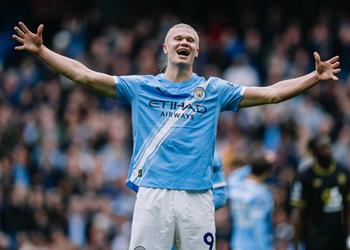 هالاند يحطم 3 أرقام قياسية بهدفيه في مباراة مانشستر سيتي وبيرنلي
