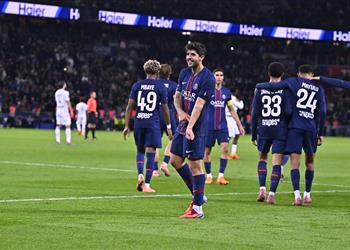 فيديو باريس سان جيرمان يستعد لـ برشلونة بثنائية وإصابتين صادمتين أمام أوكسير