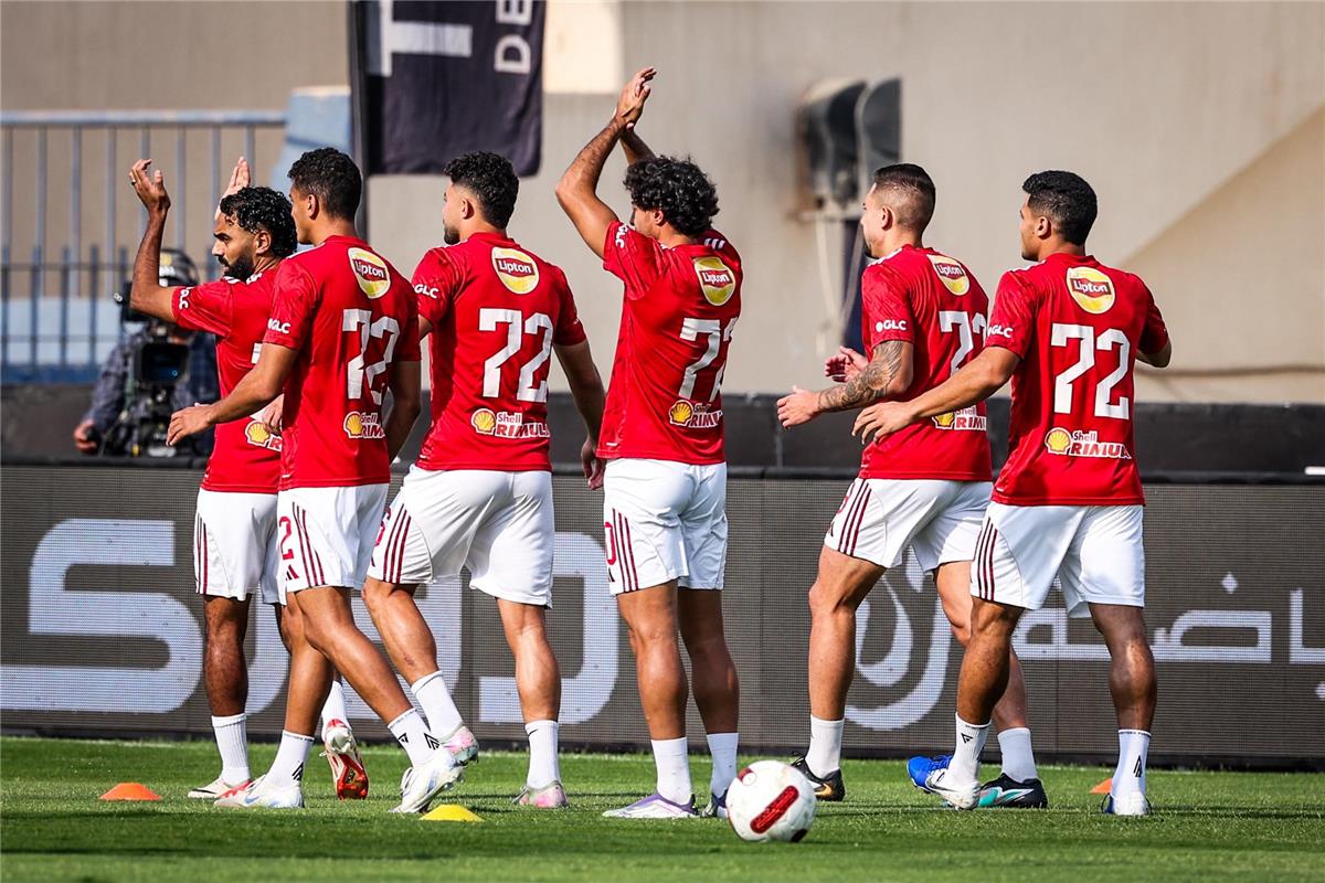 بدلاء الأهلي أمام الزمالك في الدوري المصري.. حسين الشحات يجاور ديانج