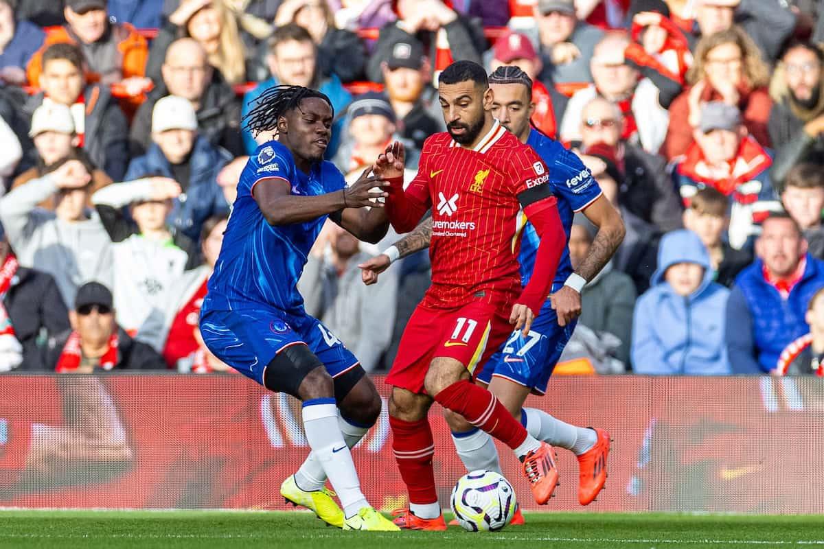 حكم مباراة ليفربول وتشيلسي في الدوري الإنجليزي